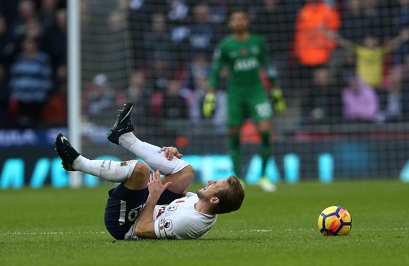 ШОК ЗА ТОТЕХНЕМ: Кејн ван терена до маја